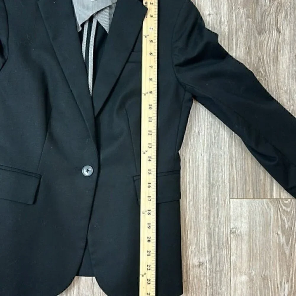 Lila Rose black one button long line blazer size XS new